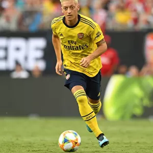 Mesut Ozil in Action: Arsenal vs. Fiorentina, 2019 International Champions Cup, Charlotte
