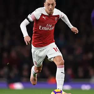 Mesut Ozil in Action: Arsenal vs Liverpool, Premier League 2018-19