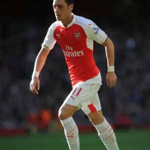 Mesut Ozil in Action: Arsenal vs Norwich City, Premier League 2015-16 Mesut Ozil in Action: Arsenal vs Norwich City, Premier League 2015-16