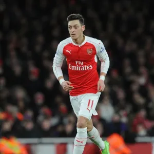 Mesut Ozil in Action: Arsenal vs Southampton, Premier League 2015-16