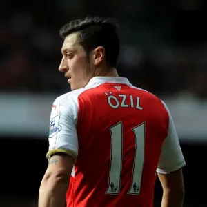 Mesut Ozil in Action: Arsenal vs. Watford, Premier League 2015-16 Mesut Ozil in Action: Arsenal vs. Watford, Premier League 2015-16