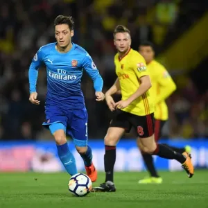 Mesut Ozil in Action: Arsenal vs. Watford, Premier League 2017-18