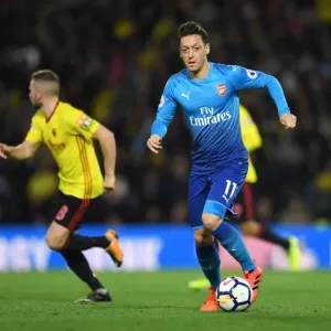 Mesut Ozil in Action: Arsenal vs. Watford, Premier League 2017-18