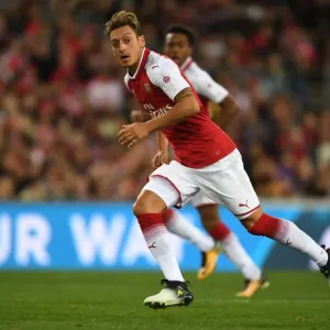 Mesut Ozil in Action: Arsenal vs. Western Sydney Wanderers, Sydney 2017 Mesut Ozil in Action: Arsenal vs. Western Sydney Wanderers, Sydney 2017