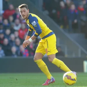Mesut Ozil in Action: Crystal Palace vs Arsenal, Premier League 2014-15