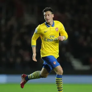 Mesut Ozil in Action: Southampton vs Arsenal, Premier League 2013-14 Mesut Ozil in Action: Southampton vs Arsenal, Premier League 2013-14