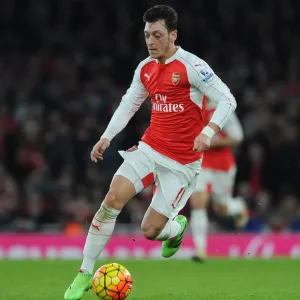 Mesut Ozil (Arsenal). Arsenal 0: 1 Chelsea. Barclays Premier League. Emirates Stadium Mesut Ozil (Arsenal). Arsenal 0: 1 Chelsea. Barclays Premier League. Emirates Stadium