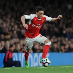 Mesut Ozil (Arsenal). Arsenal 3-0 West Ham United. Premier League. Stadio emiratino di Londra Mesut Ozil (Arsenal). Arsenal 3-0 West Ham United. Premier League. Stadio emiratino di Londra
