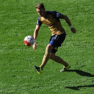 Mesut Ozil (Arsenal). Leicester City 2: 5 Arsenal Mesut Ozil (Arsenal). Leicester City 2: 5 Arsenal
