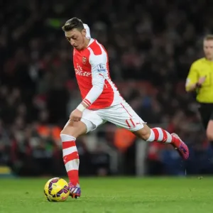 Mesut Ozil: Arsenal Star in Action Against Leicester City, Premier League 2014-15
