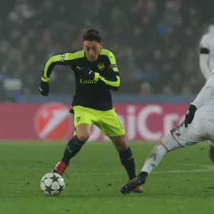 Mesut Ozil Clashes with Renato Steffen: FC Basel vs. Arsenal, UEFA Champions League, 2016 Mesut Ozil Clashes with Renato Steffen: FC Basel vs. Arsenal, UEFA Champions League, 2016