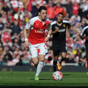 Mesut Ozil in FA Cup Action: Arsenal vs. Watford (2015-16) Mesut Ozil in FA Cup Action: Arsenal vs. Watford (2015-16)