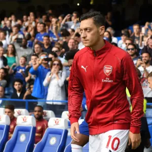 Mesut Ozil: Gearing Up for Chelsea vs Arsenal Clash (2018-19)