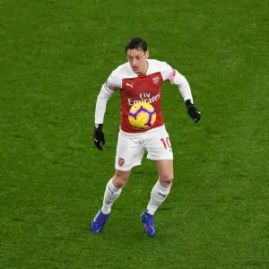 Mesut Ozil Print, Arsenal vs Cardiff City