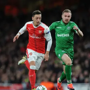 Mesut Ozil Scores Arsenal's Fourth Goal Against Ludogorets in 2016-17 UEFA Champions League Mesut Ozil Scores Arsenal's Fourth Goal Against Ludogorets in 2016-17 UEFA Champions League
