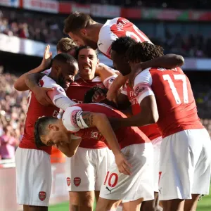 Mesut Ozil Scores and Celebrates: Arsenal's Triumph over Watford, Premier League 2018-19