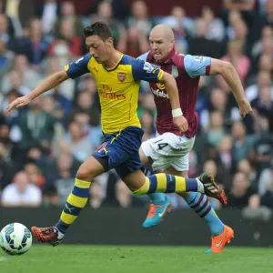 Mesut Ozil Scores First Arsenal Goal: Outmaneuvering Senderos at Aston Villa, Premier League 2014-15