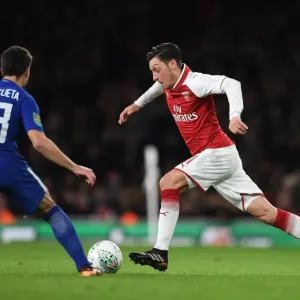 Mesut Ozil vs Cesar Azpilicueta: A Skillful Showdown in the Arsenal-Chelsea Carabao Cup Semi-Final Mesut Ozil vs Cesar Azpilicueta: A Skillful Showdown in the Arsenal-Chelsea Carabao Cup Semi-Final