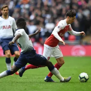 Mesut Ozil vs. Davison Sanchez: Battle at Wembley - Premier League Showdown