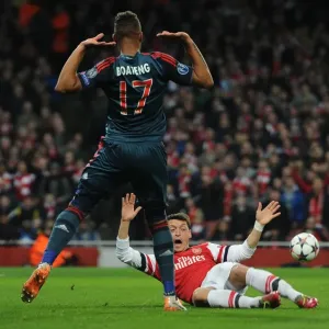 Mesut Ozil vs Jerome Boateng: A Penalty Showdown in the Arsenal vs Bayern Munich UCL Clash Mesut Ozil vs Jerome Boateng: A Penalty Showdown in the Arsenal vs Bayern Munich UCL Clash