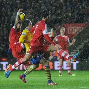 Mesut Ozil vs Jose Fonte: Controversial Handball Incident at Southampton vs Arsenal, Premier League 2013-14 Mesut Ozil vs Jose Fonte: Controversial Handball Incident at Southampton vs Arsenal, Premier League 2013-14