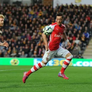 Mesut Ozil vs. Paul McShane: A Premier League Showdown at Hull City (2014/15)