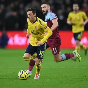 Mesut Ozil vs. Robert Snodgrass: Battle in the Premier League - West Ham United vs. Arsenal FC (December 2019)