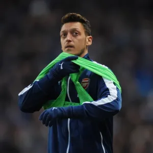Mesut Ozil Warming Up: Arsenal vs Manchester City, Premier League 2014-15