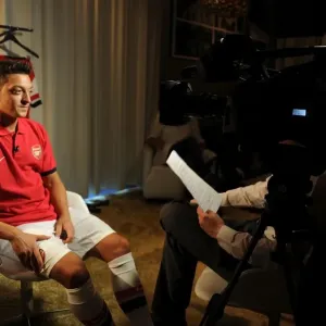 Mesut Ozil's Arsenal Debut: A New Era Begins in Munich