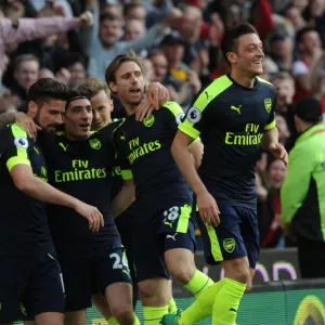 Mesut Ozil Print - 2016-17 Stoke City vs Arsenal Match Photo Mesut Ozil Print - 2016-17 Stoke City vs Arsenal Match Photo