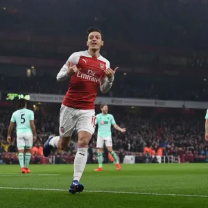 Mesut Ozil's Goal Celebration: Arsenal FC vs AFC Bournemouth, Premier League 2018-19