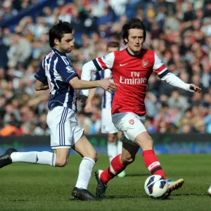 Midfield Battle: Rosicky vs. Yacob, Arsenal vs. West Bromwich Albion, Premier League 2012-13 Midfield Battle: Rosicky vs. Yacob, Arsenal vs. West Bromwich Albion, Premier League 2012-13