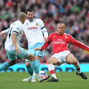 Mikael Silvestre (Arsenal) Steven Thompson and Tyrone Mears (Burnley). Arsenal 3 Mikael Silvestre (Arsenal) Steven Thompson and Tyrone Mears (Burnley). Arsenal 3