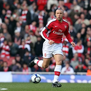 Mikael Silvestre's Triumph: Arsenal's 3-1 Victory Over Burnley in the Barclays Premier League