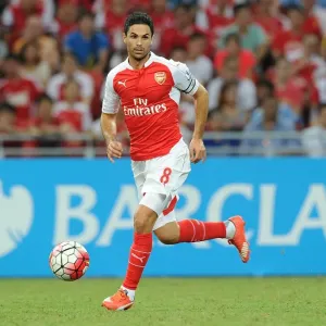 Mikel Arteta in Action: Arsenal vs. Everton, 2015 Asia Trophy, Singapore Mikel Arteta in Action: Arsenal vs. Everton, 2015 Asia Trophy, Singapore