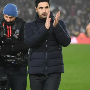 Mikel Arteta Applauds Arsenal Fans After Leeds United Victory, Premier League 2021-22 Mikel Arteta Applauds Arsenal Fans After Leeds United Victory, Premier League 2021-22