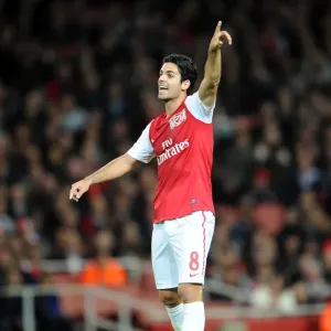Mikel Arteta (Arsenal). Arsenal 0: 0 Marseille. UEFA Champions League. Group F Mikel Arteta (Arsenal). Arsenal 0: 0 Marseille. UEFA Champions League. Group F