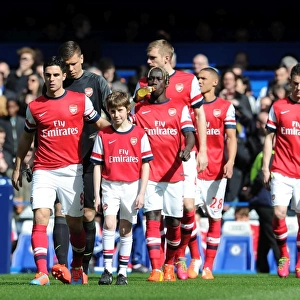 Mikel Arteta (Arsenal) with the Arsenal mascot. Chelsea 6: 0 Arsenal. Barclays Premier League