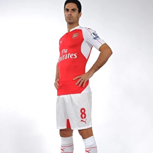 Mikel Arteta at Arsenal First Team Photocall (2015-16)