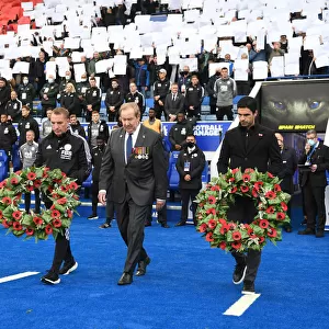 Mikel Arteta and Brendan Rodgers Pay Tribute: A Remembrance Day Salute at Leicester City vs. Arsenal (2021-22 Premier League)