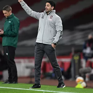 Mikel Arteta Leads Empty Emirates: Arsenal vs Slavia Praha in UEFA Europa League Quarterfinal