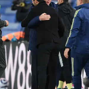 Mikel Arteta and Roy Hodgson Embrace After Crystal Palace vs. Arsenal Premier League Clash