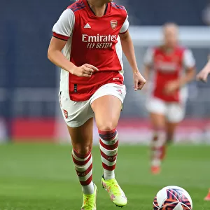 MIND Series: Beth Mead of Arsenal Faces Off Against Tottenham Hotspur Women