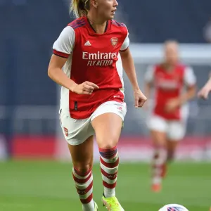 MIND Series: Beth Mead of Arsenal Faces Off Against Tottenham Hotspur Women MIND Series: Beth Mead of Arsenal Faces Off Against Tottenham Hotspur Women