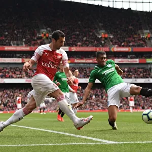 Mkhitaryan Faces Off Against Bernardo: Arsenal vs Brighton & Hove Albion, Premier League