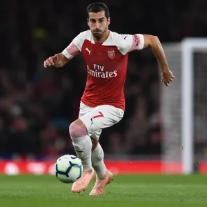 Mkhitaryan Shines: Arsenal's 3-1 Victory Over Leicester City in the Premier League Mkhitaryan Shines: Arsenal's 3-1 Victory Over Leicester City in the Premier League