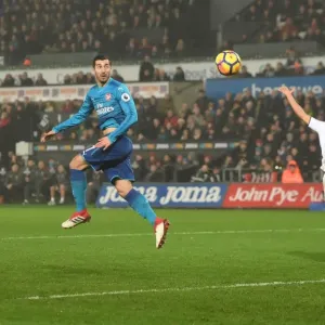 Mkhitaryan Shines: Arsenal's Dominant Display vs Swansea City (2017-18) Mkhitaryan Shines: Arsenal's Dominant Display vs Swansea City (2017-18)