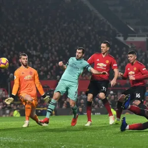 Mkhitaryan vs Matic and De Gea: Intense Battle at Old Trafford - Manchester United vs Arsenal, Premier League 2018-19 Mkhitaryan vs Matic and De Gea: Intense Battle at Old Trafford - Manchester United vs Arsenal, Premier League 2018-19