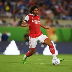Mo Elneny Stands Out: Arsenal's Midfield Maestro Shines in Arsenal vs. Chelsea Florida Cup Clash