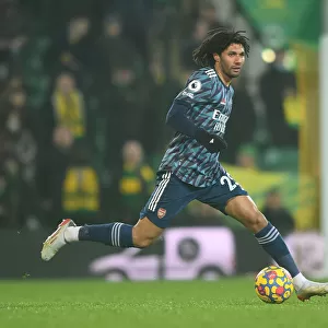 Mohamed Elneny in Action: Arsenal's Midfield Maestro Shines Against Norwich City, Premier League 2021-22